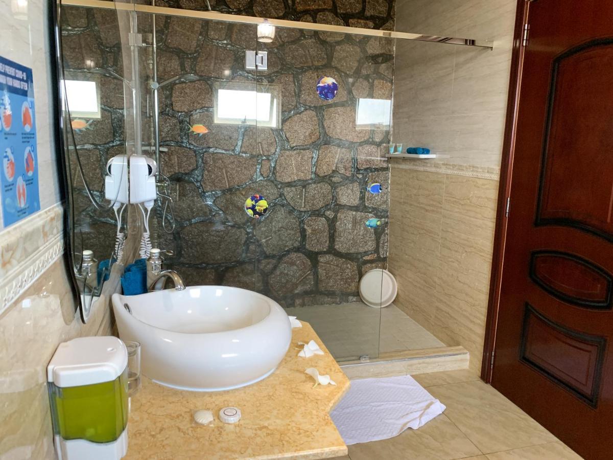 Exotic Guest House Anse Volbert Village  Bagian luar foto