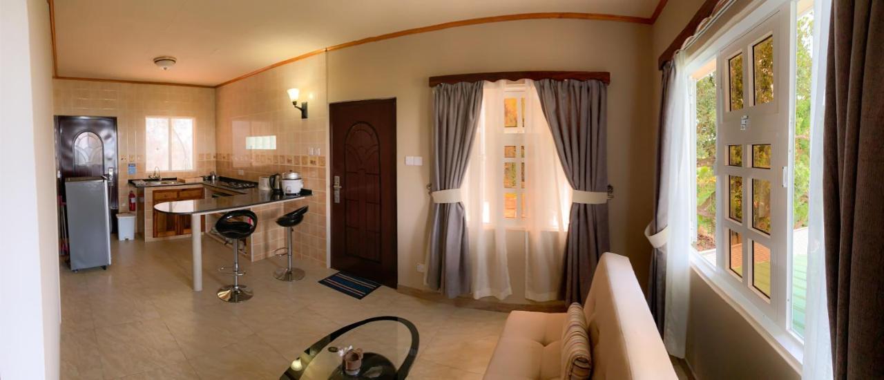 Exotic Guest House Anse Volbert Village  Bagian luar foto